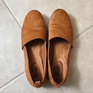 Eurosoft womens size 11 slip-on shoes